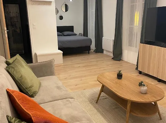 - Renovee De